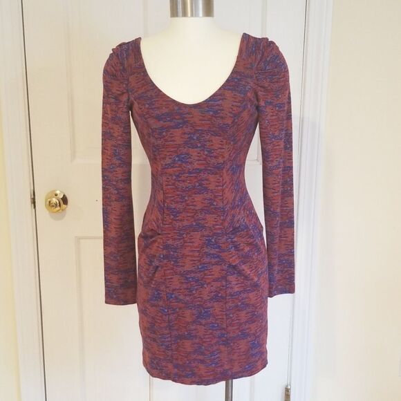BCBG Generation loans sleeve dress size S
